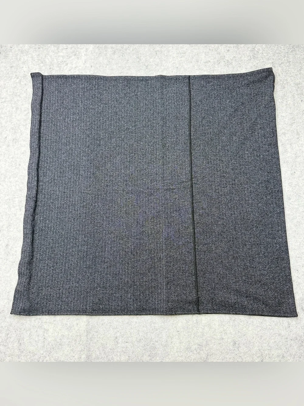 Lululemon Vinyasa Scarf Herringbone Black Gray Snap Wrap Convertible Infinity OS